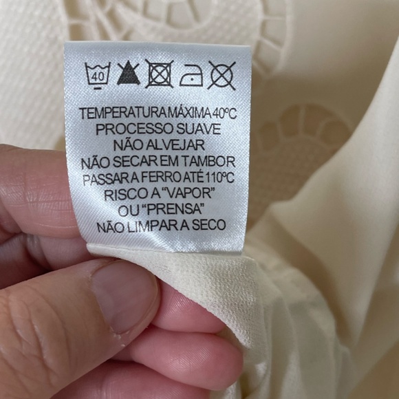 Farm Rio Long Sleeve Embroidered Top Size P (US Small) Ivory Sheer Lined - Picture 15 of 15